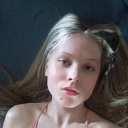  , 
