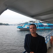   ,  Andrj, 32