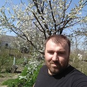  -,   Marat, 43 ,   ,   , c 