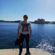  ,  Dima, 40