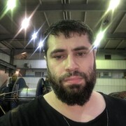  ,   Artur, 38 ,   ,   