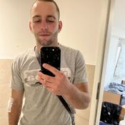  ,   Andre, 24 ,   ,   