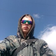  ,  Roman, 18