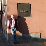  Vecses,  akka, 44