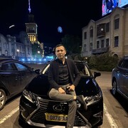  ,  Shadiar, 33