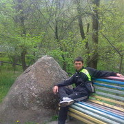  ,   Ulan, 32 ,  