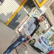  ,   Rayan, 25 ,   ,   