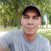  ,  Serdar, 37