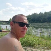  ,   Andrey, 43 ,   c 