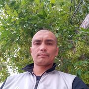  ,   Azat, 42 ,   ,   , c , 