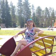  ,   Tanya, 52 ,  