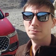  ,   Andrei, 32 ,   ,   
