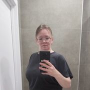  ,  Anastasia, 44