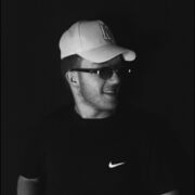  ,   Igor, 24 ,     , c 