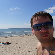  ,   Denis, 36 ,   