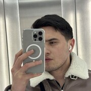  ,   Leon, 26 ,   ,   
