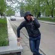  ,  Dmitriy, 32