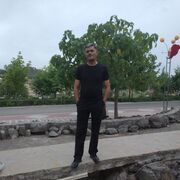  ,  Rasim, 44