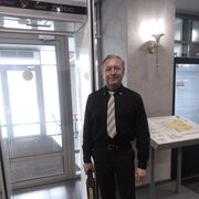  ,   Sergey, 69 ,   c 