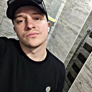  ,  Artem, 26