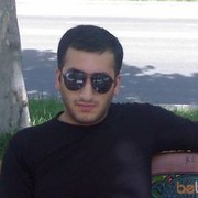  ,   Lui, 42 ,   ,   , c 