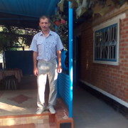  ,   Sergej, 50 ,   