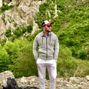  ,  Mashxur, 27