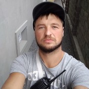  ,  Pavel, 37