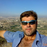  ,   Stas, 51 ,   