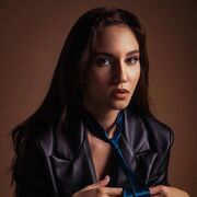  ,   Anita, 25 ,   c 