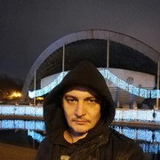  ,   Alex, 39 ,   