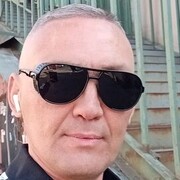  ,   Maks, 47 ,     , c 