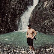 ,   Daniel, 28 ,   ,   