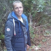  Aire,  Kosty, 44