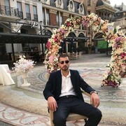  ,   Gigi, 25 ,   ,   