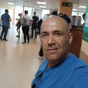  ,   Artur, 44 ,   ,   