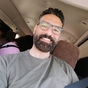  ,  Nizar, 41