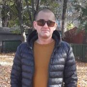  ,   Alex, 40 ,   