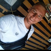  ,  Maksim, 32