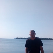  ,   Vlad, 34 ,   