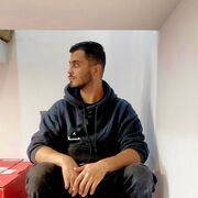  ,  Amir, 26