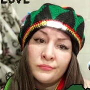  ,   Lena, 38 ,   c 