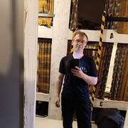  ,  Sasha, 33