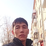  ,   Erik, 37 ,     , c 