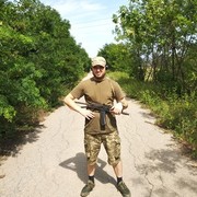  ,  Slavik, 30