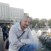  ,   Artur, 41 ,   ,   