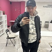  ,   Sam, 32 ,   ,   