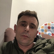  Abbots Langley,   , 44 ,  