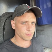  ,  , 32