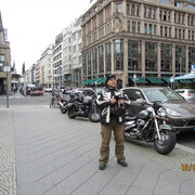  ,   Alex, 42 ,   ,   , c 